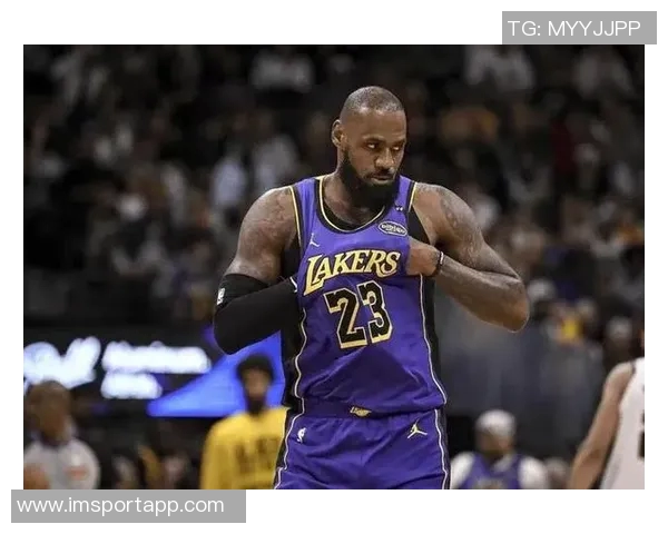 霍里分析詹姆斯心态认为频繁换队会影响其历史地位