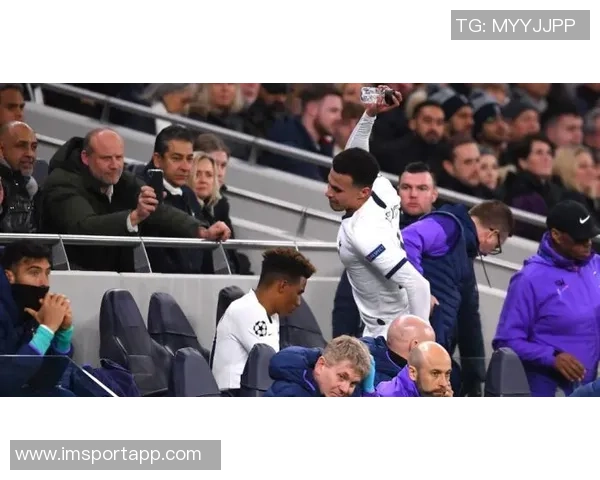 电讯报：马雷斯卡对高层信任感缺失感到疲惫与困惑